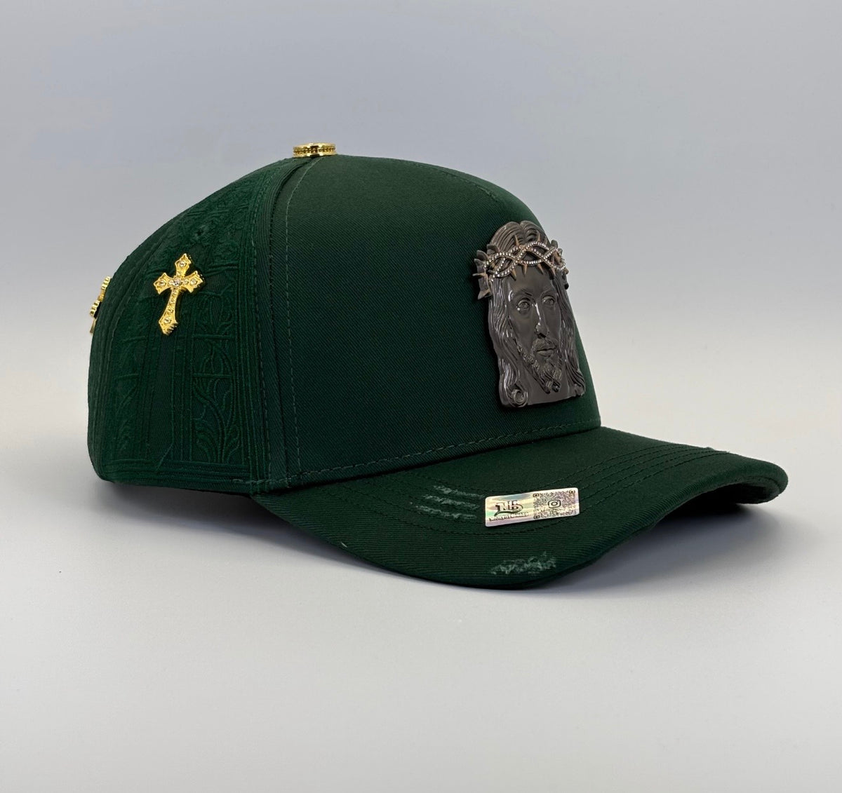 JESUS IS THE KING - GREEN