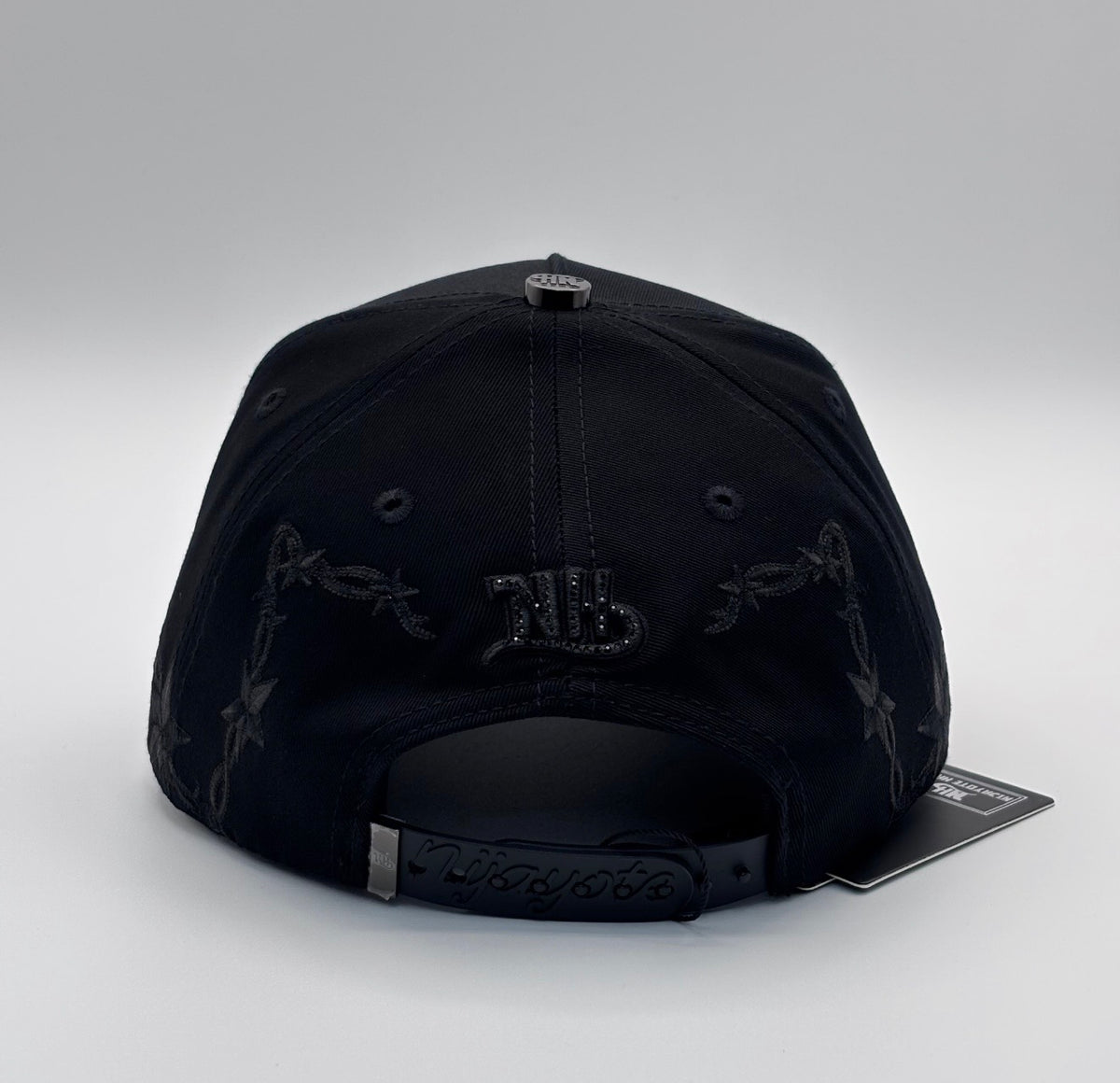 LA - BLACK