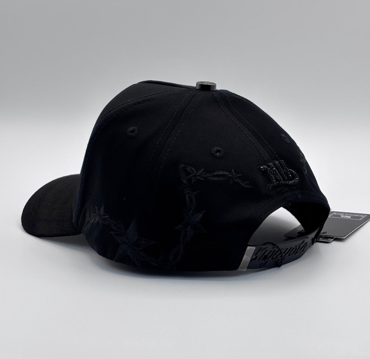 LA - BLACK